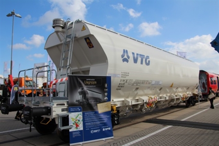 Zuckerwagen Uagnpps 92m³, weiß, VTG, 3. Betr.nr.
