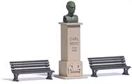 Carl Benz Statue H0