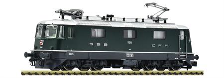 E-Lok Re 4/4 II gruen